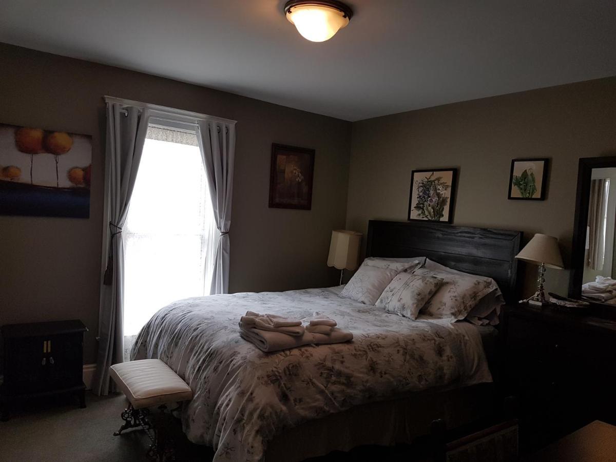 Ye Olde Walkerville Bed & Breakfast Windsor Exterior foto